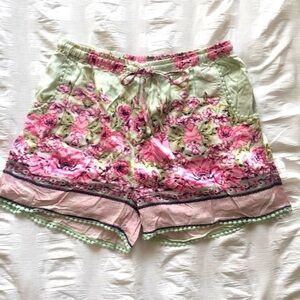 NWT Angie Boho Lined Shorts size Large